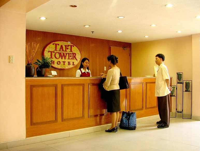 Taft Tower Hotel Manila Bagian luar foto